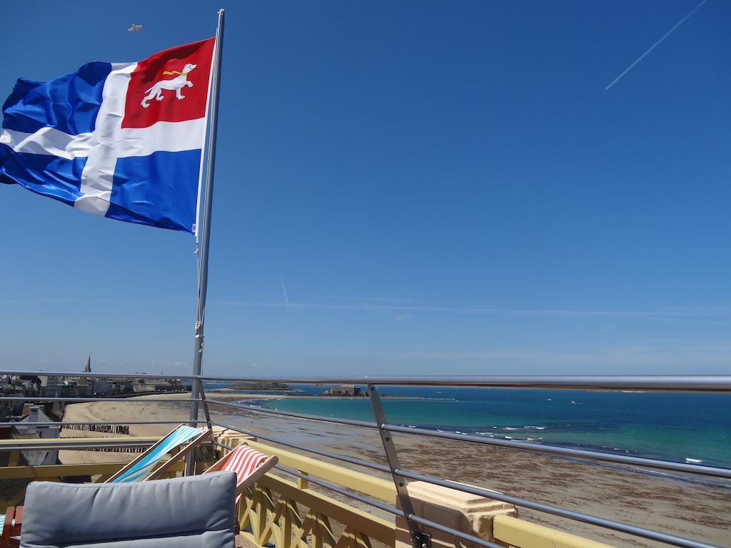 Ambassadeurs Logis Hotel Saint-Malo Exterior foto